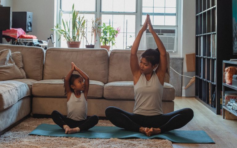 Yoga duo parents enfants
